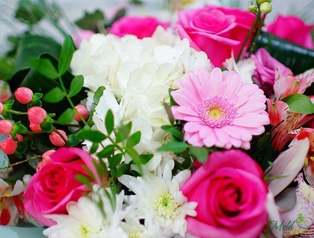 Bouquet with White Orchid and Pink Roses photo