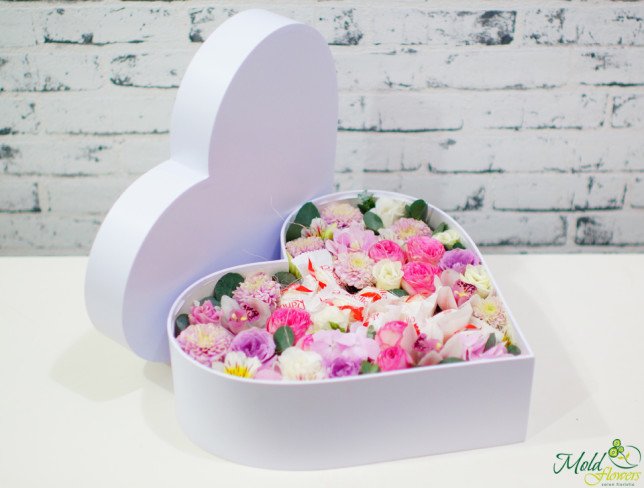 Heart box with purple rose, chrysanthemum, pink small flowers, orchids, hydrangea, alstromeria photo