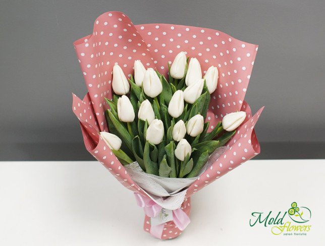Bouquet of white tulips photo