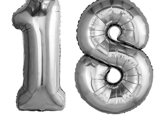 Набор фольгированных  шаров цифра ''18''серебреные Фото