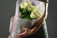 Bouquet of 9 White Roses 70 cm — photo 1