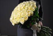 Buchet din 101 de trandafiri albi 70 cm — foto 1