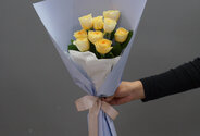 Букет из 9 роз Buttercup 40 см — фото 1