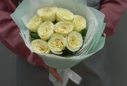 Buchet din 9 trandafiri Hampshire de 40 cm — foto 2