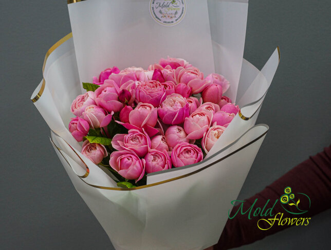 Bouquet of 25 Silva Pink roses