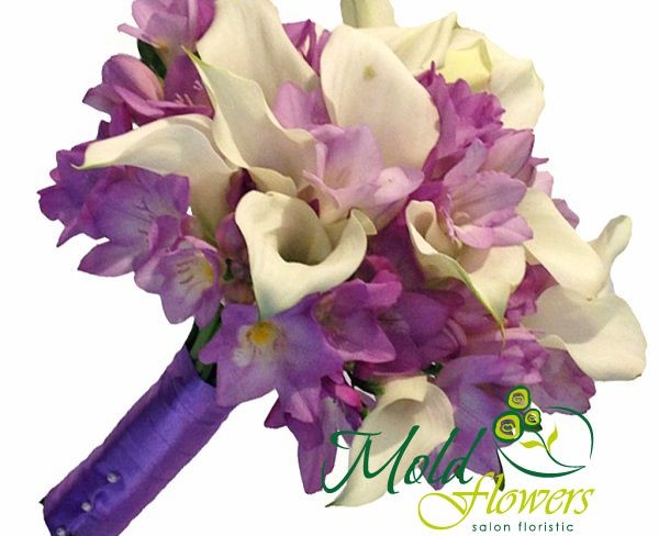 Bridal Bouquet of White Calla Lily and Pink Freesia Photo