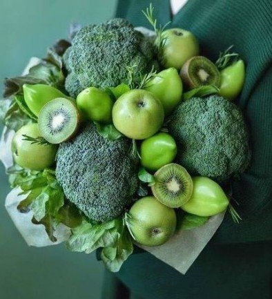 Fruit and Vegetable Bouquet with Apples, Kiwi, Green Bell Peppers, and Broccoli (made to order, 1 day) photo 394x433