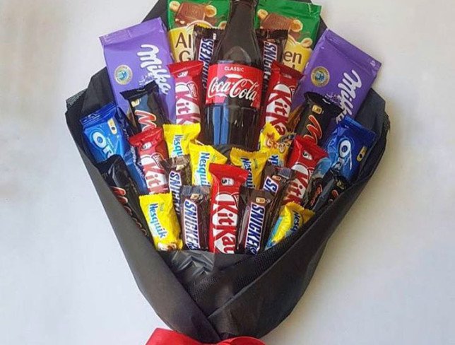 Sweet Chocolate and Coca-Cola Bouquet (made to order, 1 day) photo