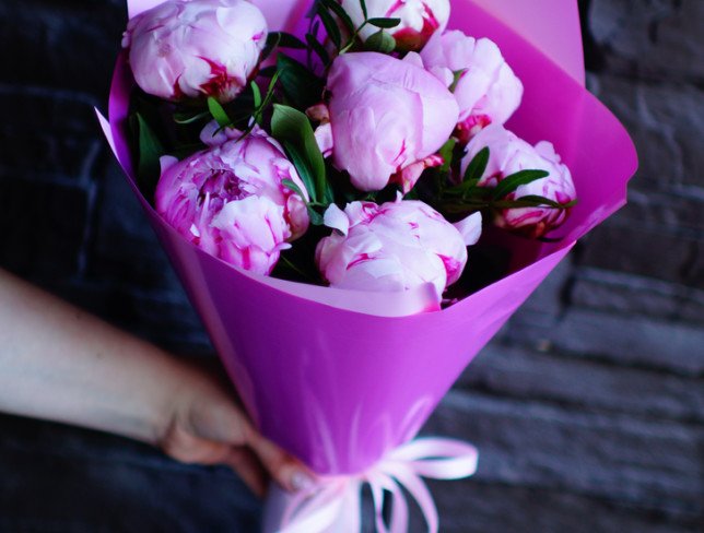 Bouquet of 7 Pink Dutch Peonies photo