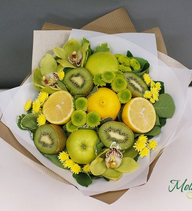 Fruit Bouquet with Apples, Lemons, Kiwi, Chrysanthemums, and Orchids (made to order, 24 hours) photo 394x433