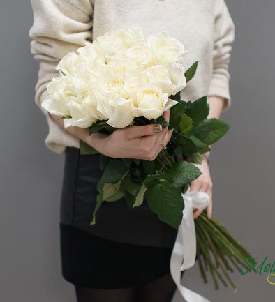25 White Roses 50-60 cm, set of 2 photo 394x433