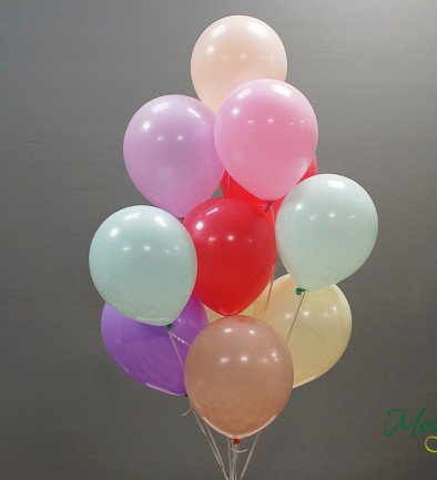 10 pastel-colored helium balloons photo 394x433