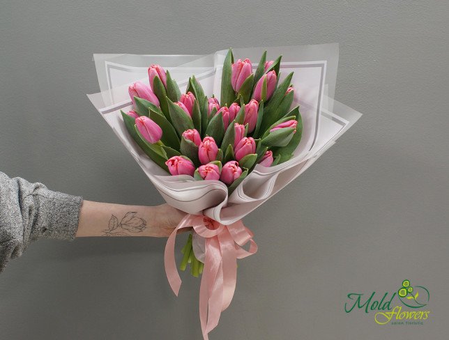 Bouquet "Airy Kiss" of Pink Tulips from moldflowers.md