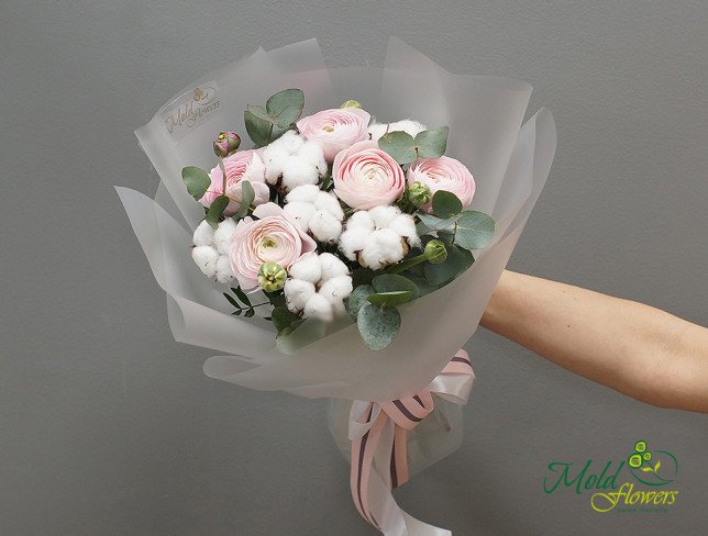 Bouquet of ranunculus and cotton (pre-order, 10 days) photo