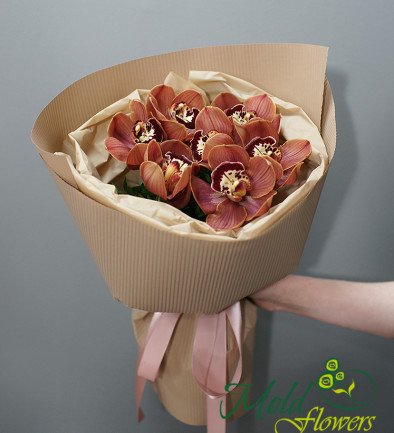 Bouquet of brown orchids photo 394x433