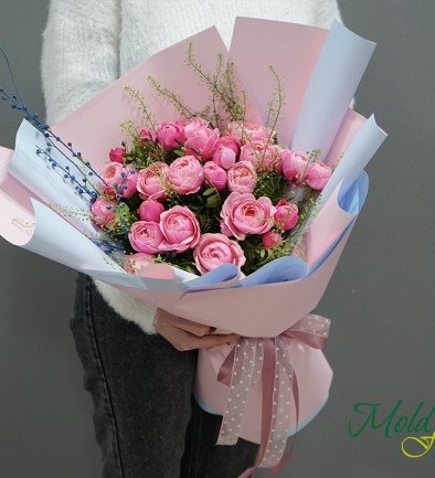 Buchet din trandafiri de tip bujor,,Silvia Pink'' foto 394x433