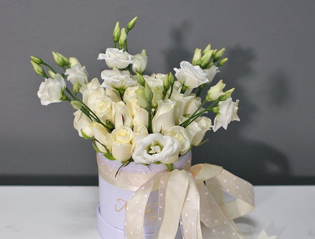 White box with white roses and eustoma photo