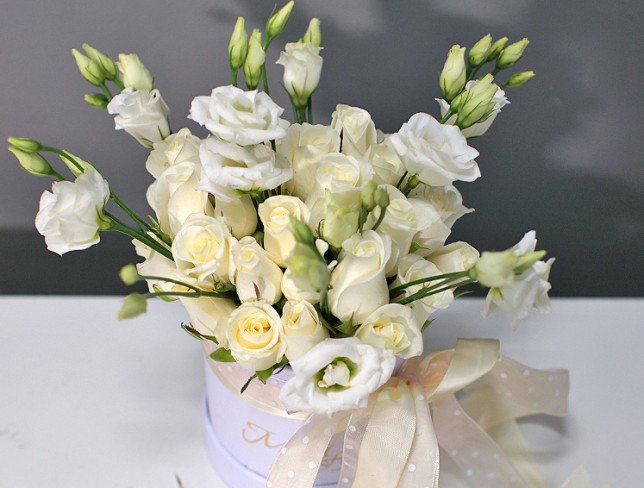 White box with white roses and eustoma photo