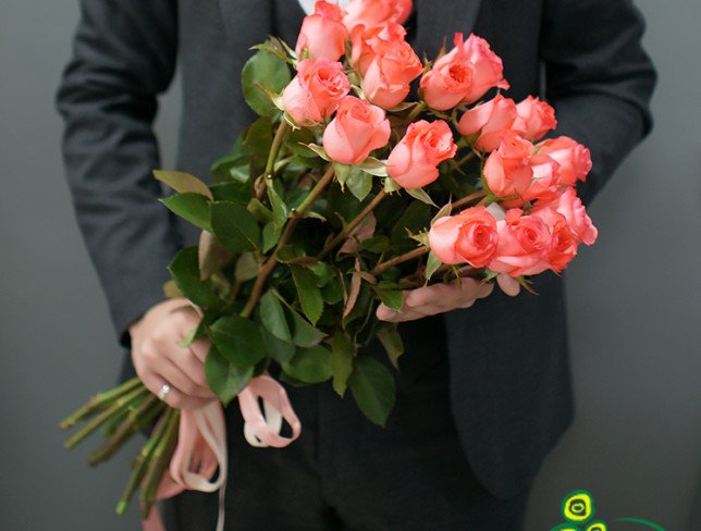 Bouquet of 19 coral roses photo