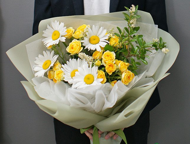 Bouquet "Sunny tenderness" photo