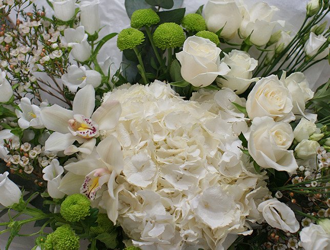 Bouquet with white hydrangea and bluebells "Tender freshness" photo