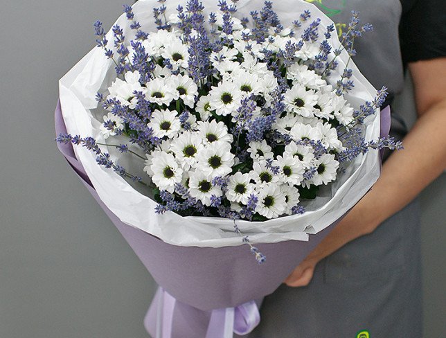 Bouquet of white chrysanthemums and lavender photo