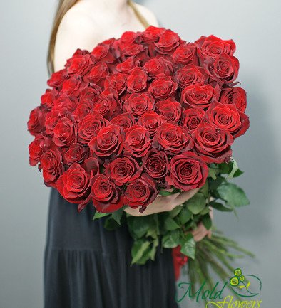 51 Trandafiri roșii Premium Olanda 100-110 cm (LA COMANDA 10 ZILE) foto 394x433