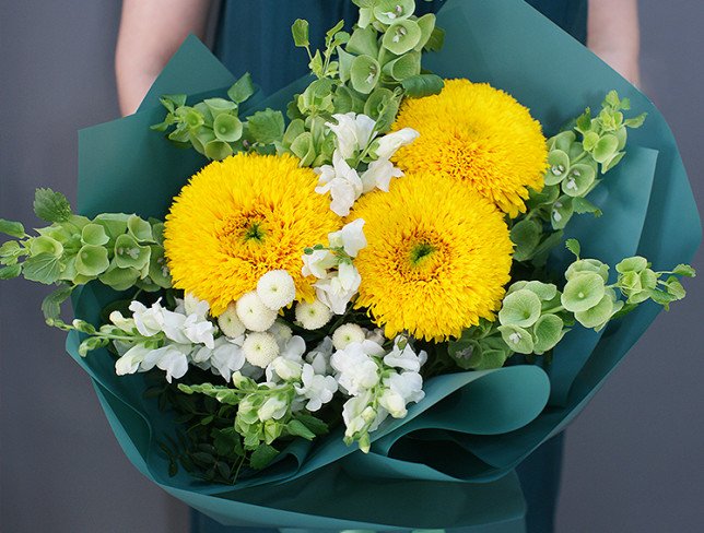 Bouquet of sunflowers “Ray of Happiness” photo