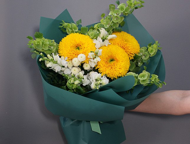 Bouquet of sunflowers “Ray of Happiness” photo