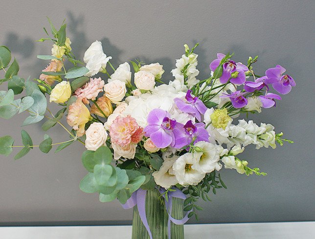 Vase + Bouquet with white hydrangea and eustoma photo