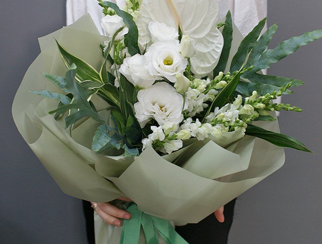 Bouquet of white eustoma and anthurium photo