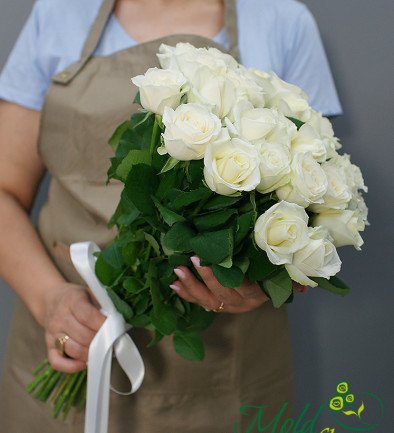 25 White roses 40 cm photo 394x433