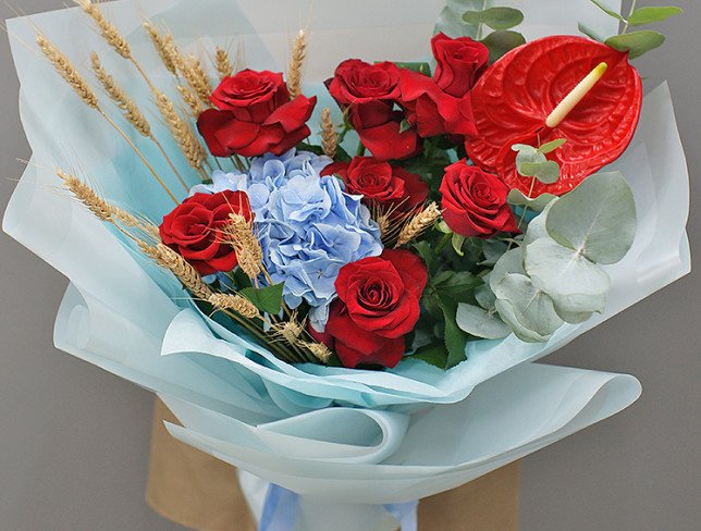 Bouquet of red roses, anthurium and blue hydrangea "Fire and Ice" photo