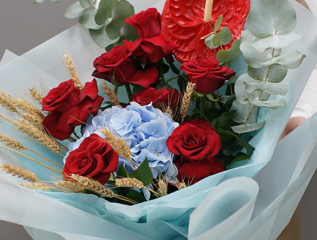 Bouquet of red roses, anthurium and blue hydrangea "Fire and Ice" photo