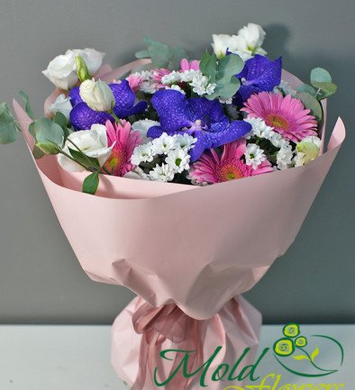 Bouquet of pink gerberas and vanda orchids photo 394x433