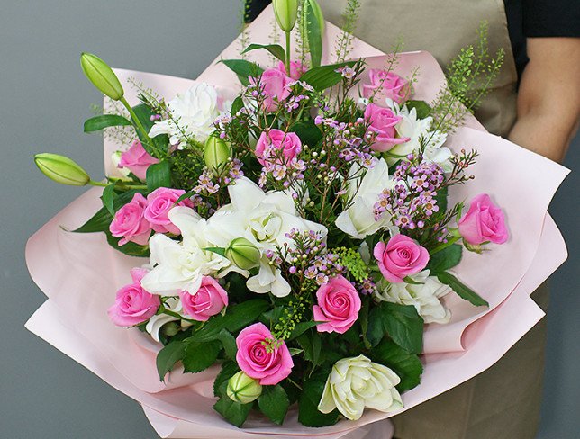 Bouquet of pink roses and white lilies photo