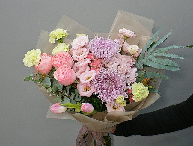 Bouquet with pink hydrangea, chrysanthemum and eustoma photo