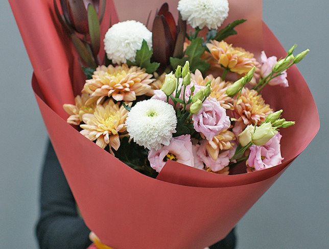 Bouquet of chrysanthemums and eustoma "Hello, autumn" photo