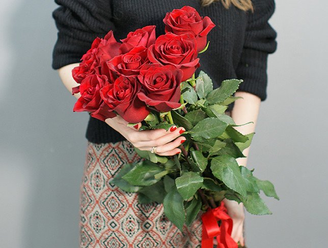 9 Premium Dutch Red Roses 80-90 cm photo