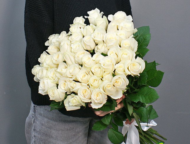 51 white roses 60-70 cm photo