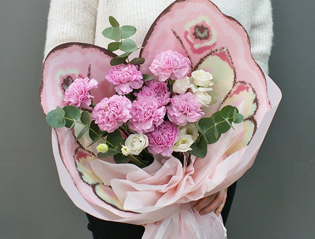 Bouquet of pink carnations "Butterfly wings" photo