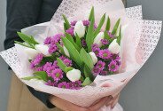 Bouquet of white tulips and pink chrysanthemums "Waltz of flowers" — photo 2