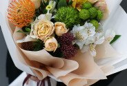 Букет из роз, леукоспермума и хризантем "Солнечные отражения" — фото 4