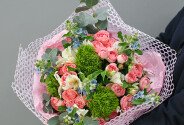 Букет из кустовых роз и альстромерий "Розовая акварель" — фото 1