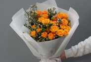 Bouquet of orange spray roses "Sunset Drops" — photo 1