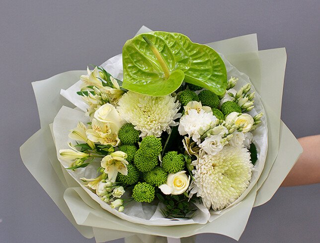 Bouquet of chrysanthemums and green anthurium photo