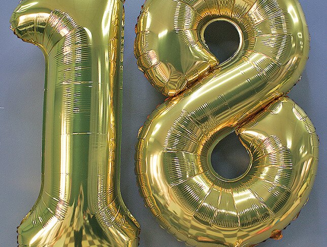 Set of foil balloons number ''18'' gold photo