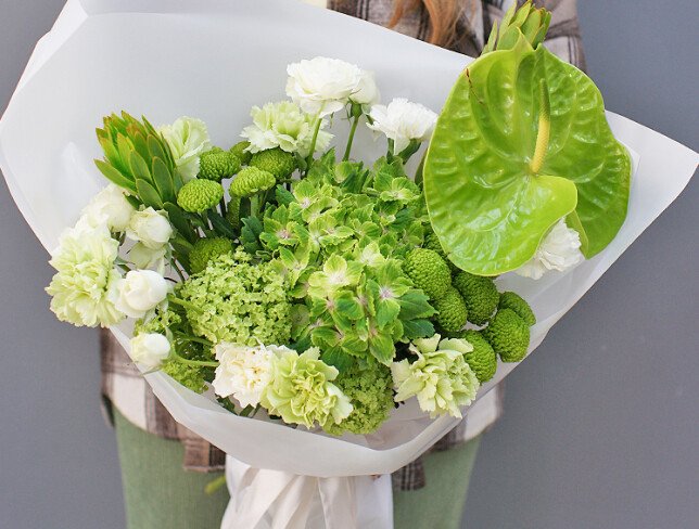 Bouquet with green hydrangea and anthurium “Emerald Dawn” — photo 3