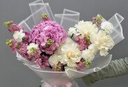 Bouquet "Elegance in white and pink" — photo 1