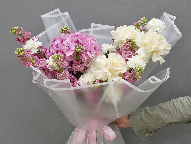 Bouquet "Elegance in white and pink" photo